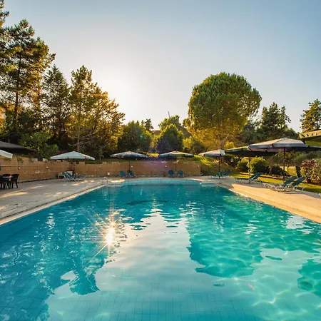 Gardenos 3*