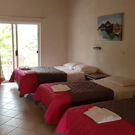 Gardenos شقة فندقية