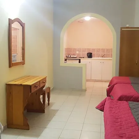 شقة فندقية Gardenos فيتالاذيس