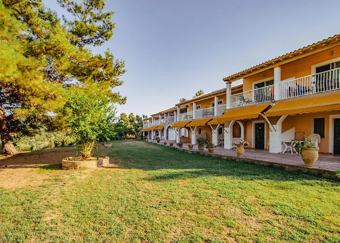 Lägenhetshotell Gardenos 3*