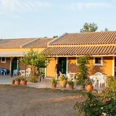 מלון דירות Gardenos
